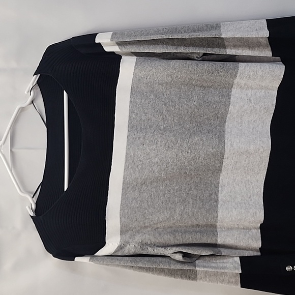 (9450) NWT Karen Scott sweater - Picture 5 of 7